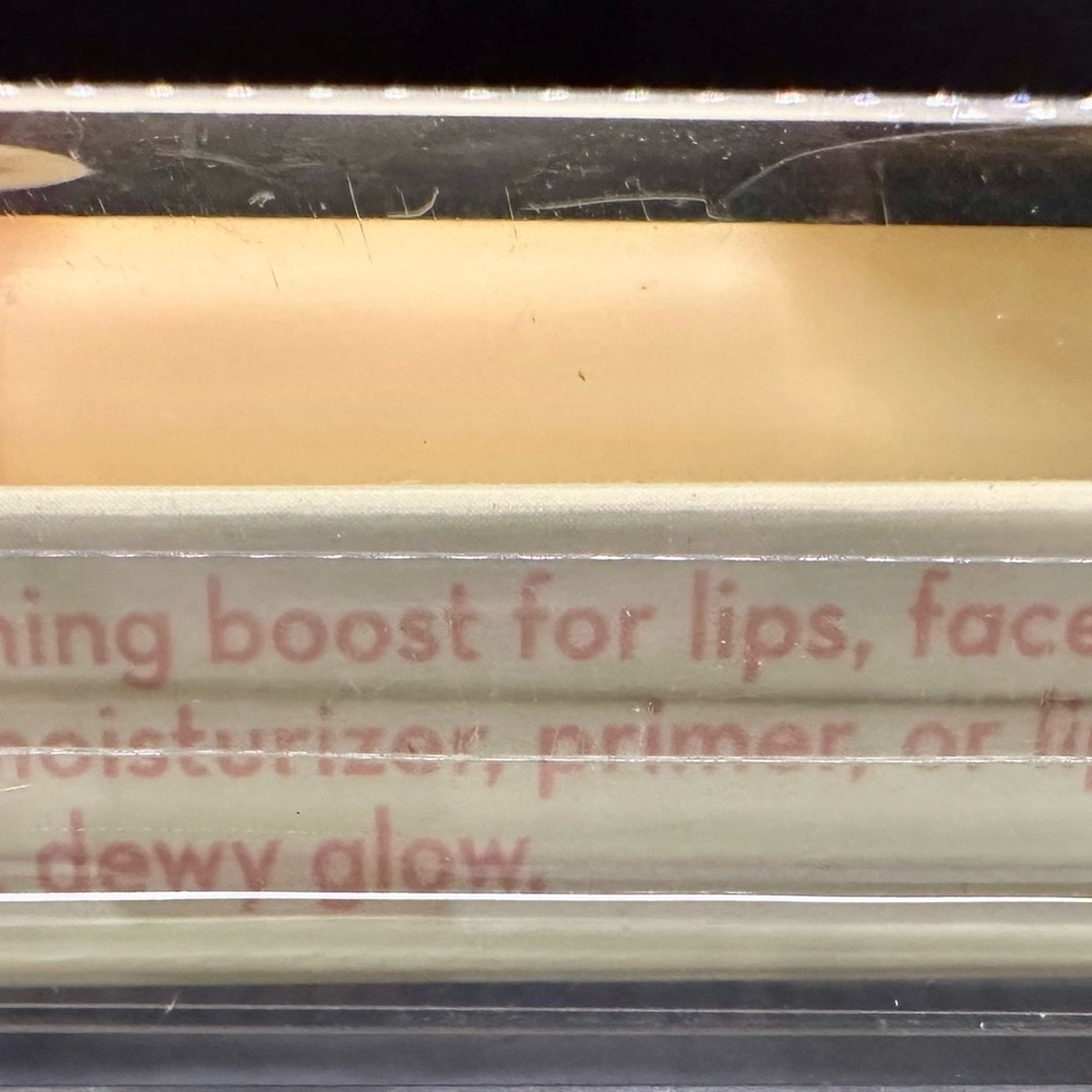 3/$15 The Crème Shop Glowy Smooth Multi-Balm. BNIB 🌼 - Picture 3 of 4